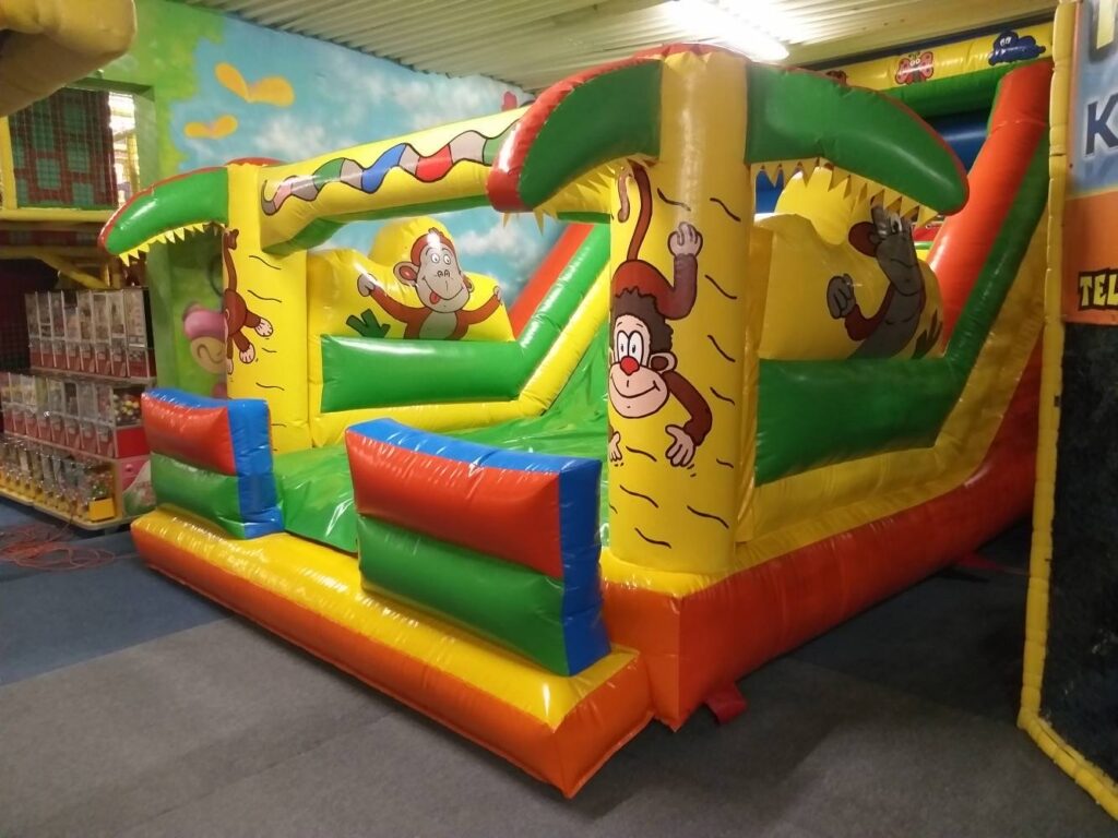 Magiczna Kraina. Centrum zabaw dla dzieci.