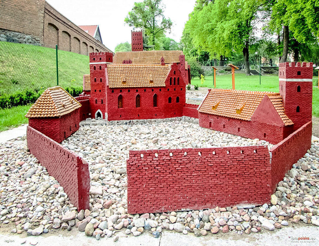 Park Miniatur Zamków Krzyżackich w Chełmnie