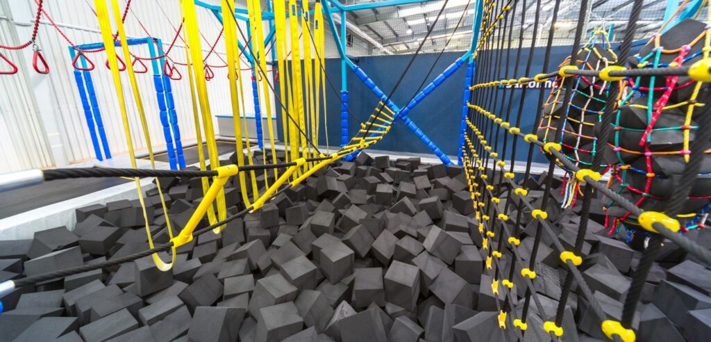 Park Trampolin SALTOS w Łodzi