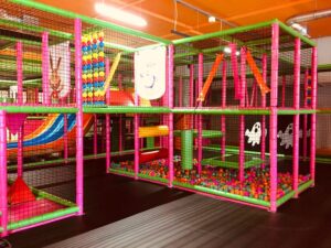 Akukuu Centrum Zabaw Bratysławska