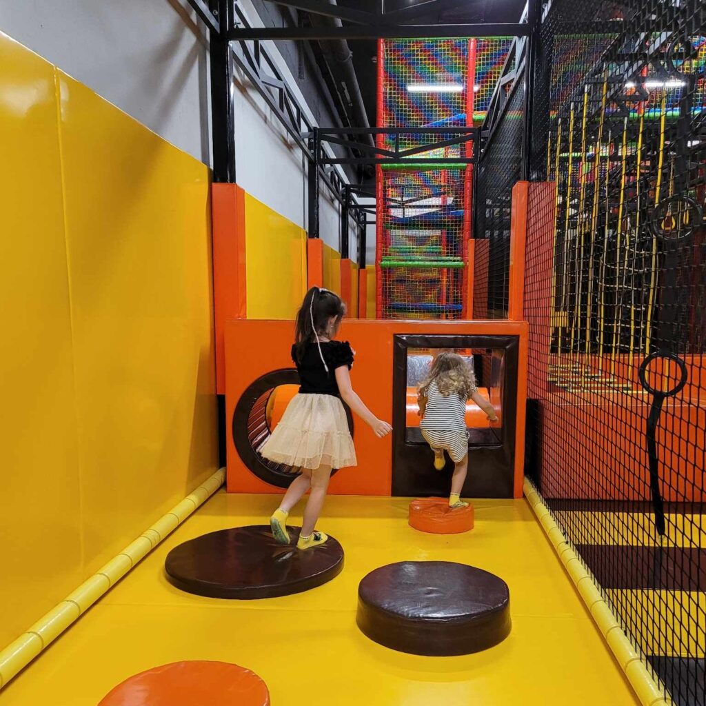 Centrum Rozrywki Bajkowy Labirynt w Częstochowie