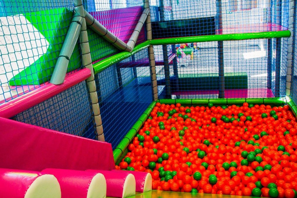 Hokus Pokus Urodziny i Sala Zabaw