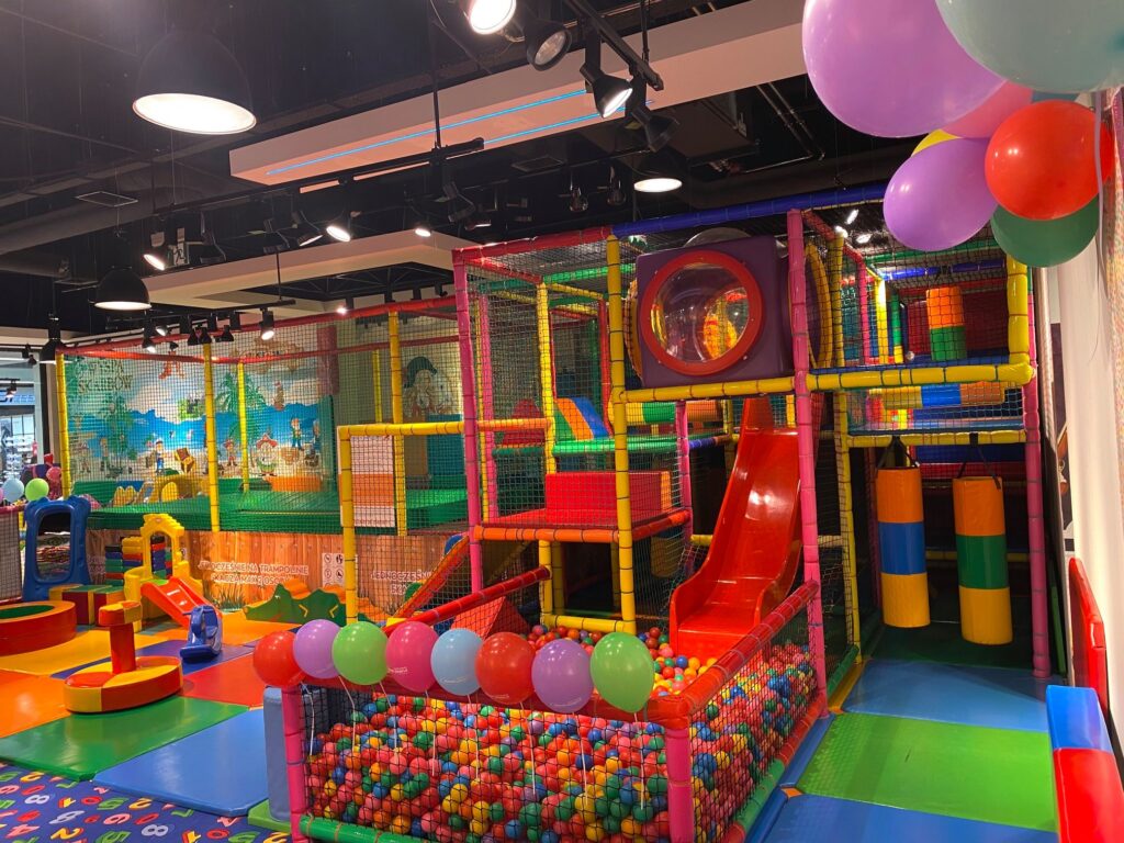 Kinderplaneta. Plac zabaw